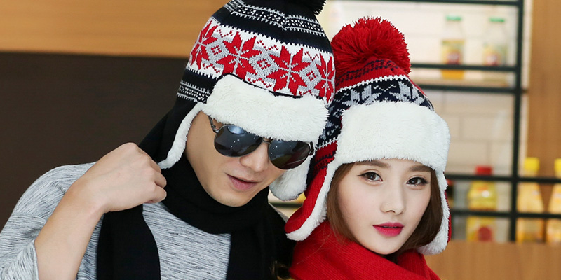 Dongguan City, China, hat factory, knitting factory, scarf factory, scarf, knitted hat, beanie hats